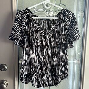 Women’s petite small Apt. 9. Short sleeve blouse